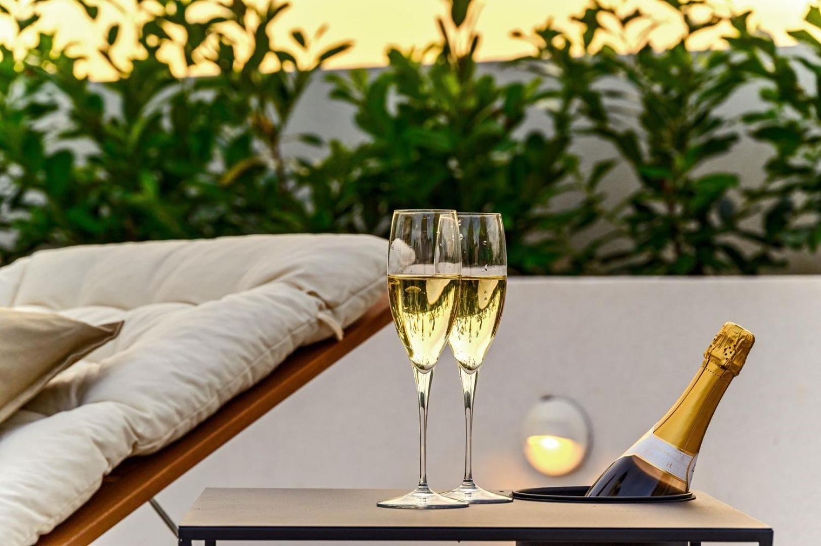 Luxury Villa Del Sogno With Pool, Jacuzzi, Parking Okrug Gornji Εξωτερικό φωτογραφία