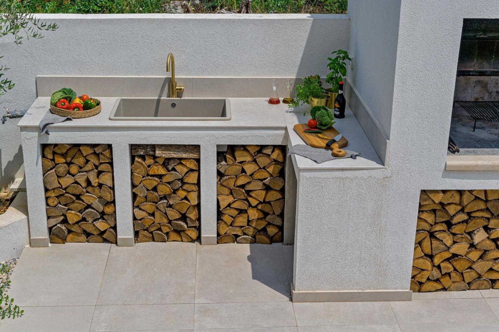 Luxury Villa Del Sogno With Pool, Jacuzzi, Parking Okrug Gornji Εξωτερικό φωτογραφία