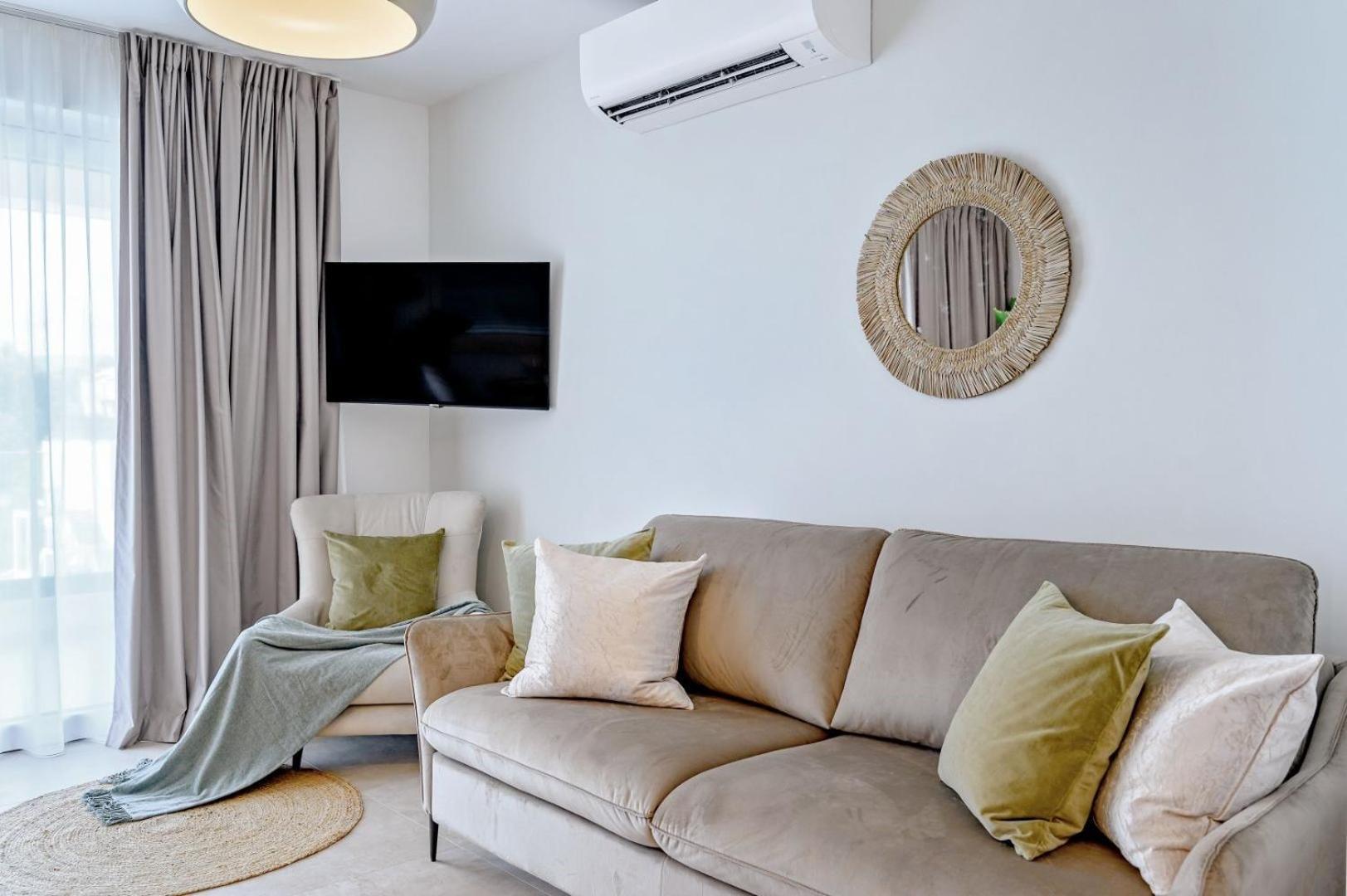 Luxury Villa Del Sogno With Pool, Jacuzzi, Parking Okrug Gornji Εξωτερικό φωτογραφία